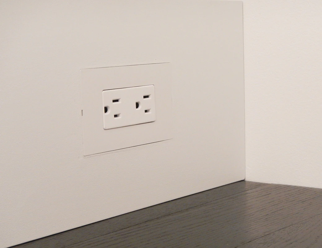The New Smoothline Flush Mount Wall Plate For Wood
